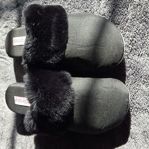 Black Furry Amy Jo Gladstons Slippers